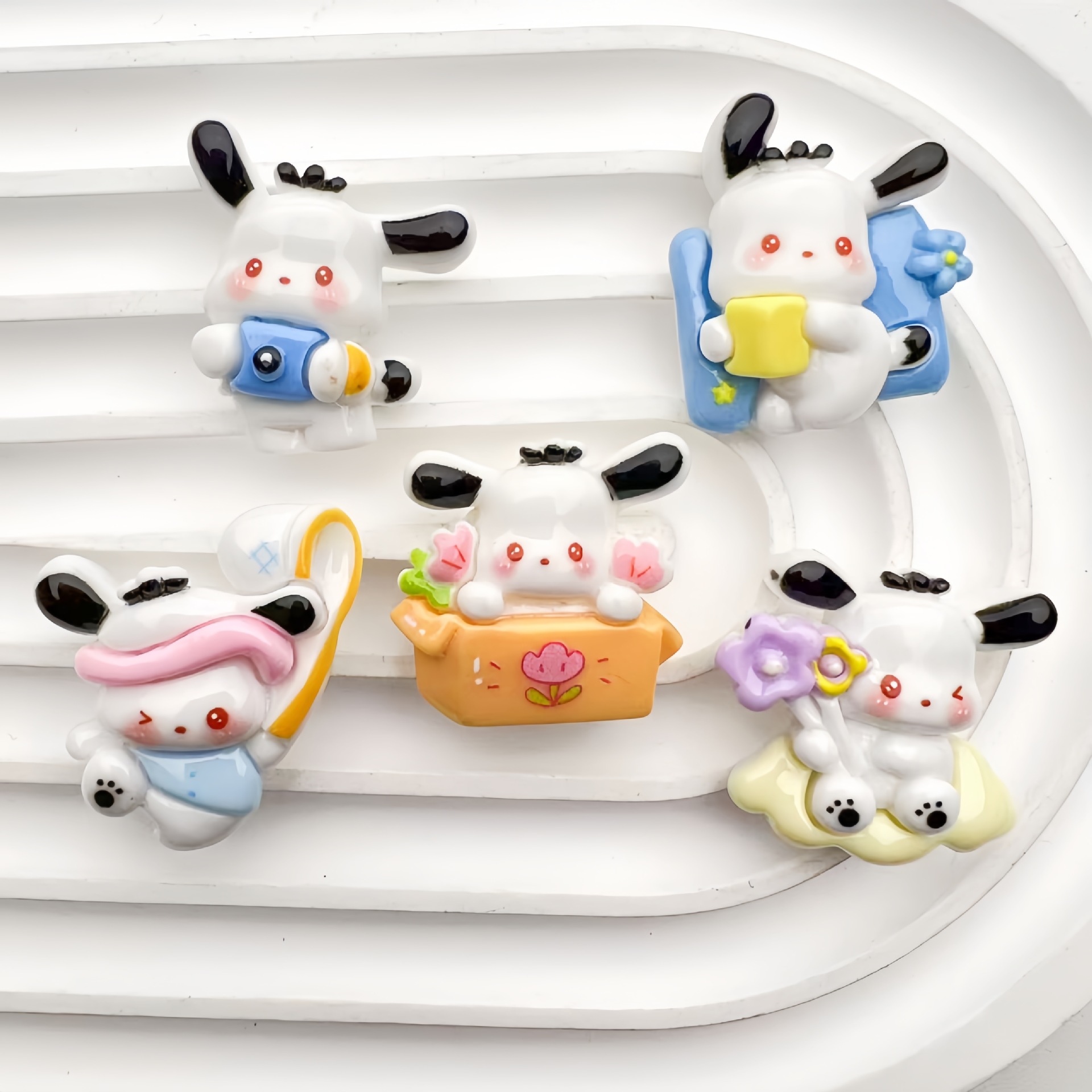 새로운 만화 봄 나들이 강아지 수지 액세서리 수제 DIY 냉장고 스티커 헤어 클립 키 체인 구슬 펜 장식