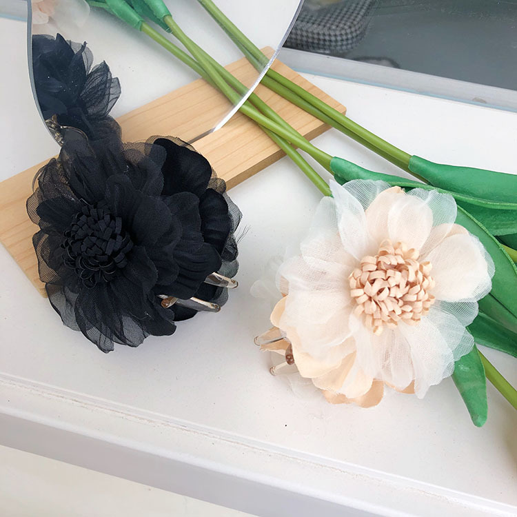 Korean Large Lace Flower Hair Clip display picture 6