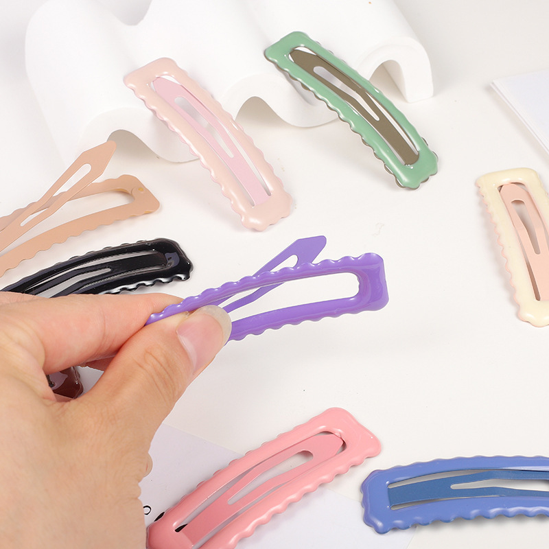 Creamy square wavy cute universal bangs, hairgrip, gradient