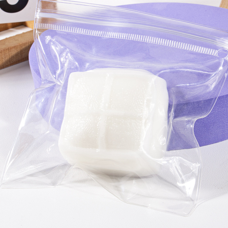 Douyinの人気模擬豆腐食品おもちゃ、ピンチ泥、減圧および発散効果のあるソフトでワックスのようなゆっくりとした反発のおもちゃ|undefined