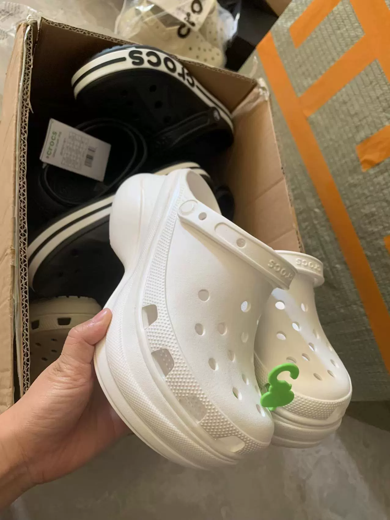 [Croc стиль как Yang Mi, маленький кит дырчатые туфли на толстой подошве для взрослых на улице, пляжная женская обувь 206302]