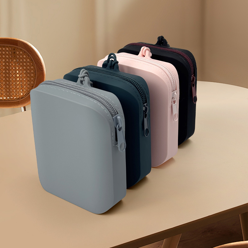 Outdoor portable silicone coin purse new wallet waterproof wear-resistant silicone wallet digital headset change handbag