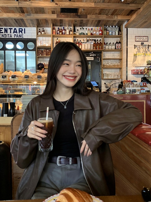 黑色复古皮衣外套女2025春秋新款设计感今年流行机车夹克上衣|undefined