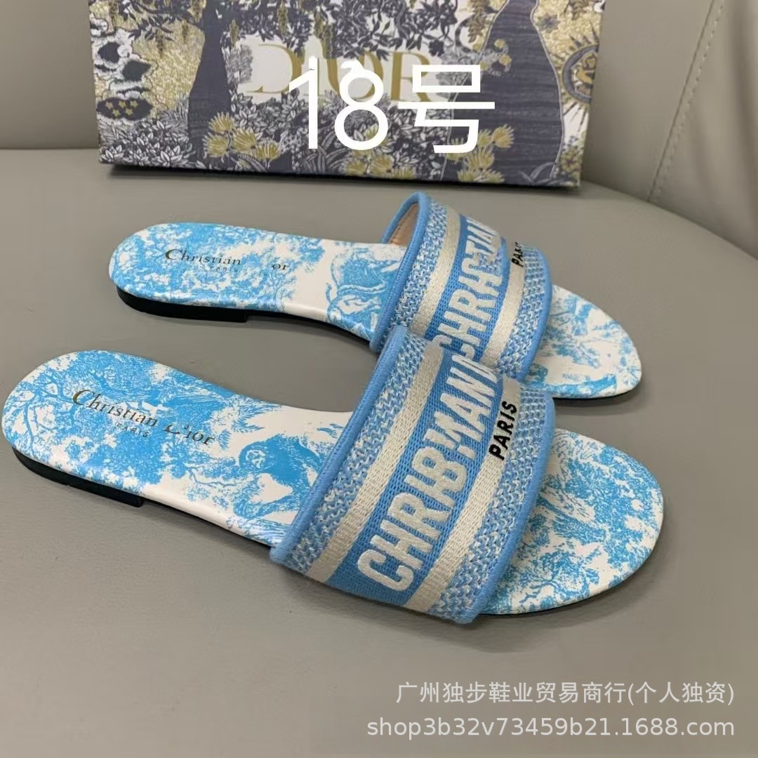 Zapatillas de piso plano de moda versátiles en forma de una forma D clásica transfronteriza adecuada para extranjeros no molestes nacionales image 24