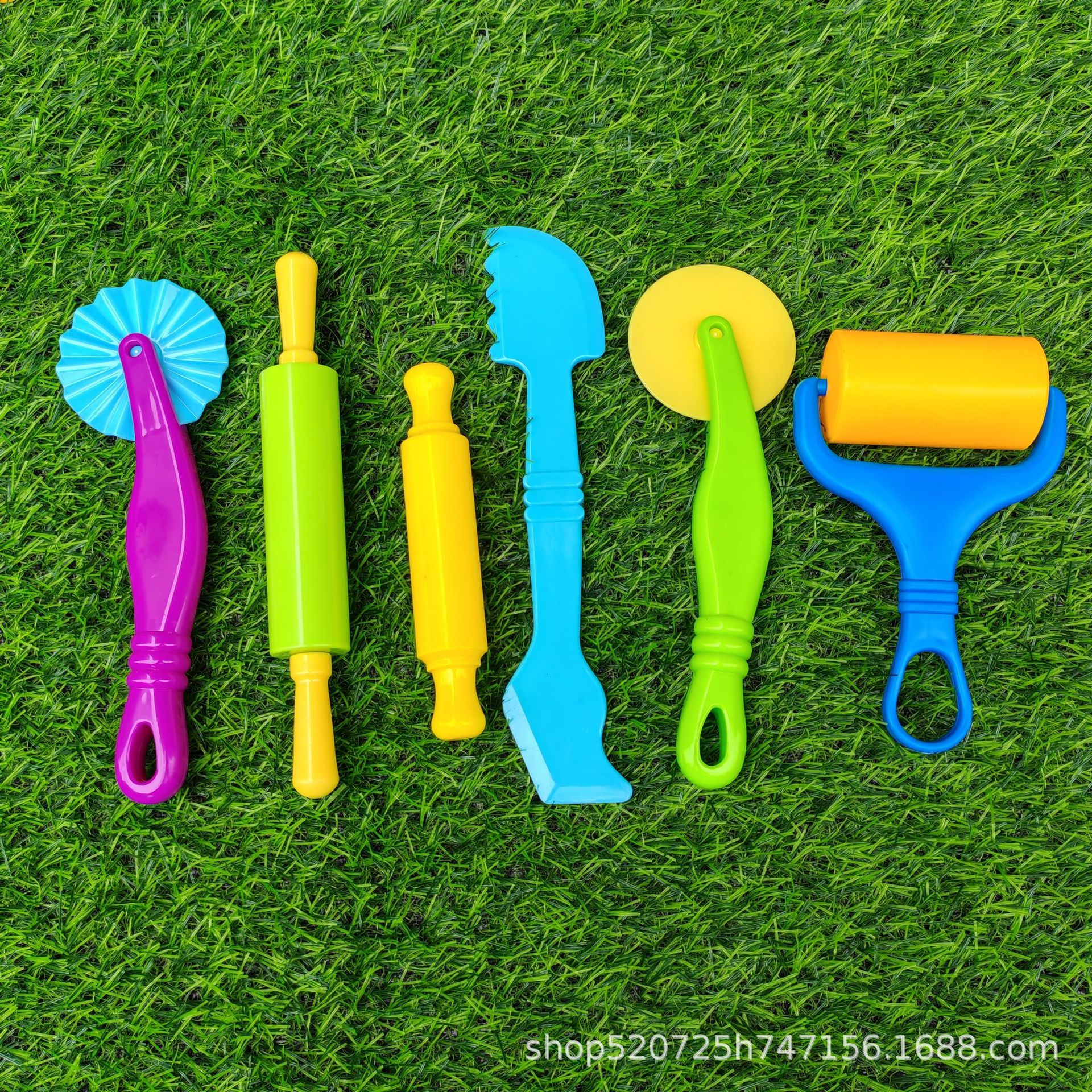 Venta directa de fábrica, juguetes espaciales para niños, moldes de arena, accesorios de barro de color, modelos, arena engrosada, herramientas de arena al por mayor