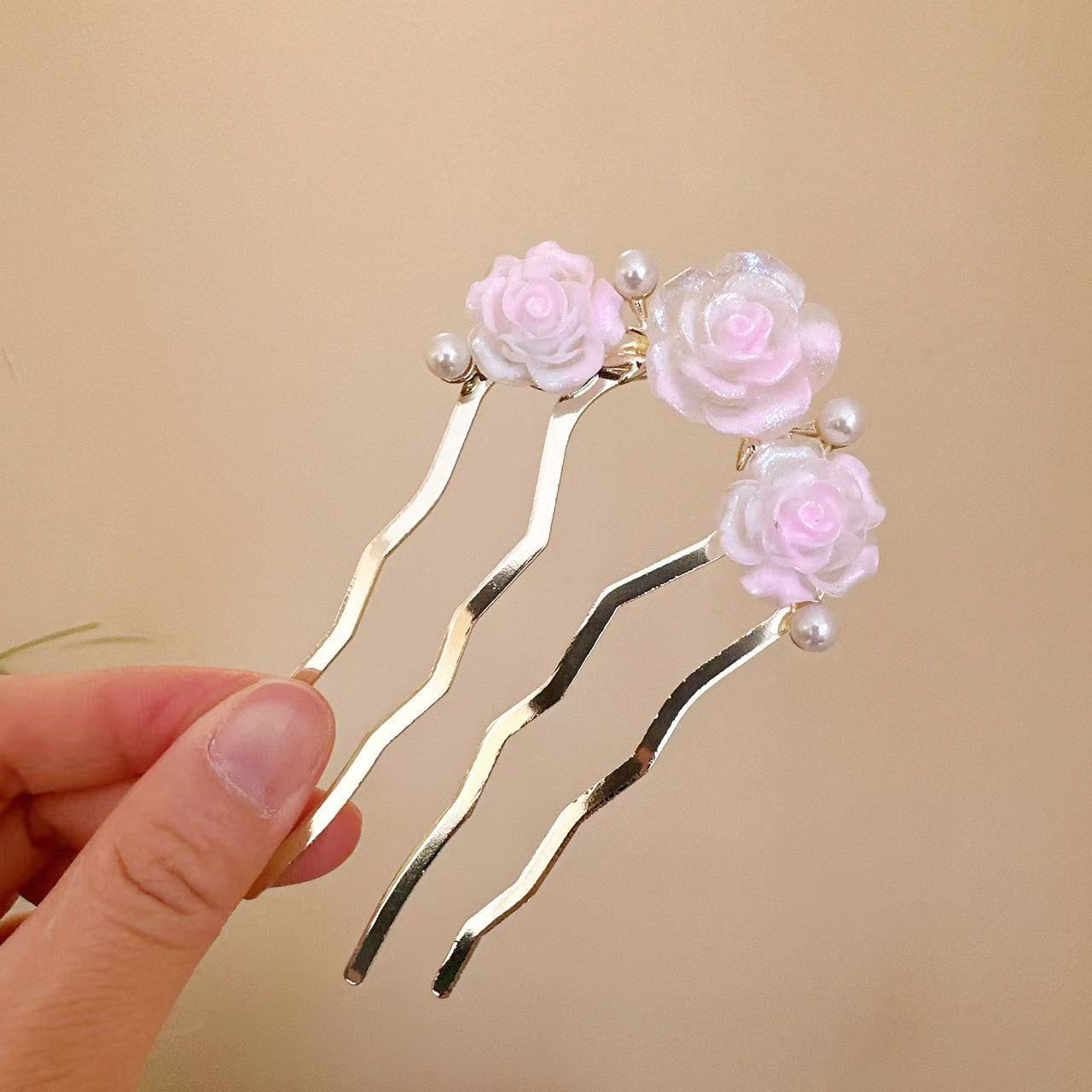 Horquilla rosa de cuatro dientes con forma de rosa #3 (rosa)