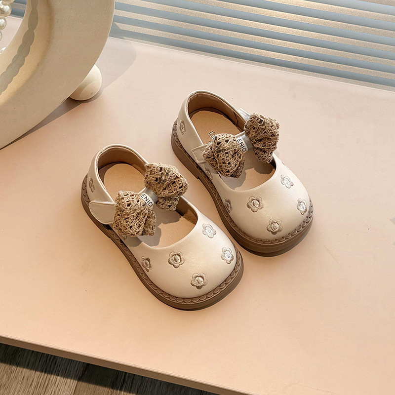 女の子の靴夏のプリンセスシューズ女の子のレトロな刺繍入り革靴浅い口ビーニーシューズベビーシングルシューズソフトソール 3-6|undefined
