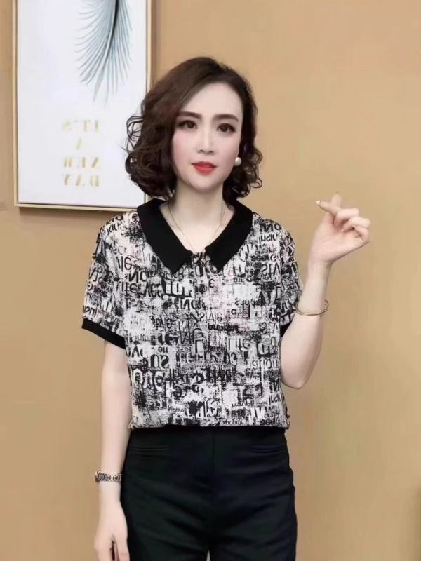 夏の新しいスタイルの中高年ママのカラーブロックスクエアカラーデザイン薄手半袖Tシャツおしゃれなゆったりトップス|undefined