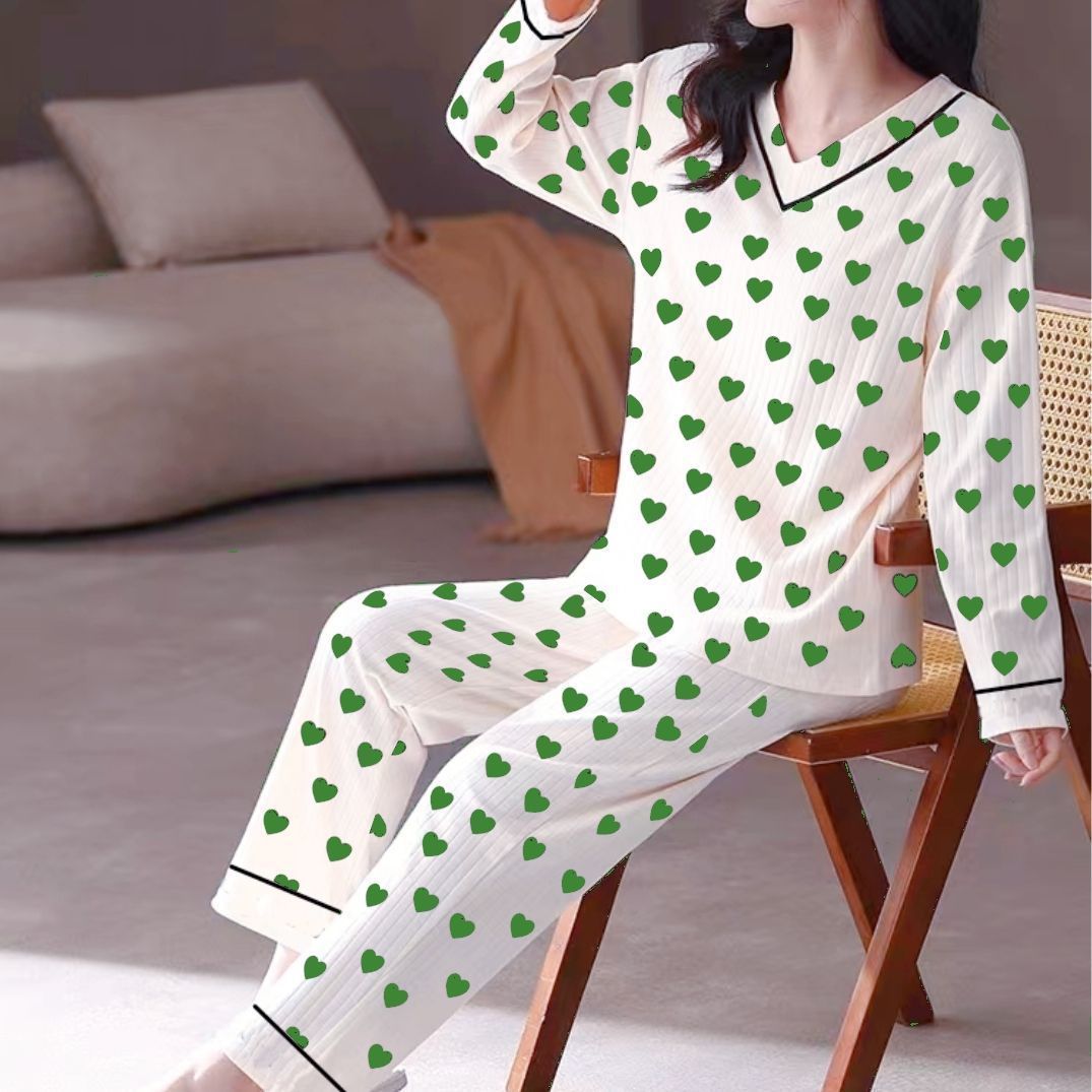 가슴 패드가 있는 그린 피치 하트 슈트 롱