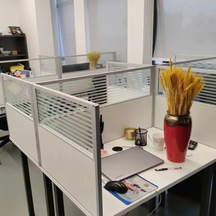 Office Desk Desktop Screen Partition Anti-Drop Glass Barrier Partition Workstation Computer Desk Side Divider Wooden Office Desk Desktop Screen Partition Anti-Drop Glass Barrier Partition Workstation Computer Desk Side Divider Wooden