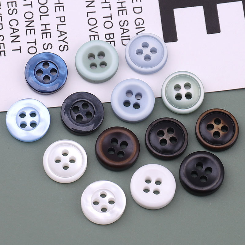 Pearl shirt button black resin shirt shirt thickened solid color button 11mm four-eye shirt button