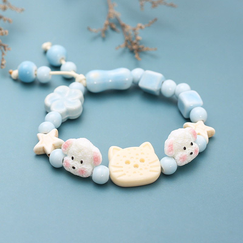 11两狗小猫蓝色.JPG