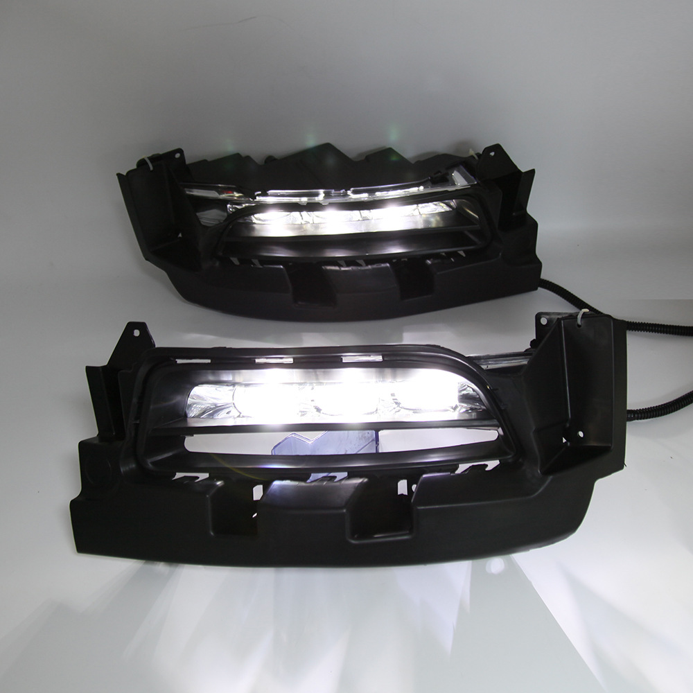 Aplicable a 2015-2020 Dodge warhorse LED Luz de marcha diurna parachoques Luz de niebla luz de conducción diurna con velocidad de línea