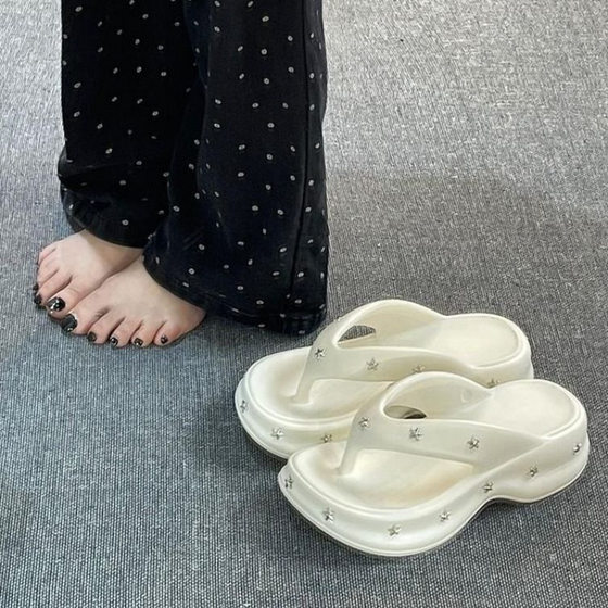 5.0 Summer Thick-Soled Chunky Heel Comfortable Sandals 2025 Internet Celebrity Style Women's Outdoor Flip-Flops Beach Sandals