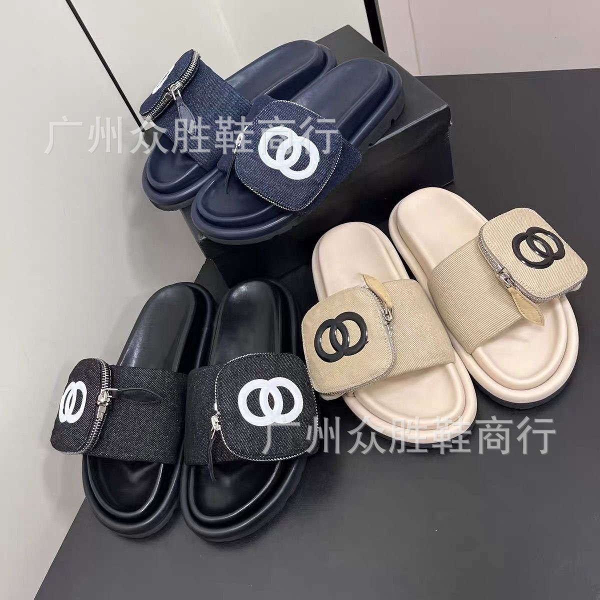 高版本小香风书包拉链厚底拖鞋女一字拖外穿厚底平底沙滩拖鞋女