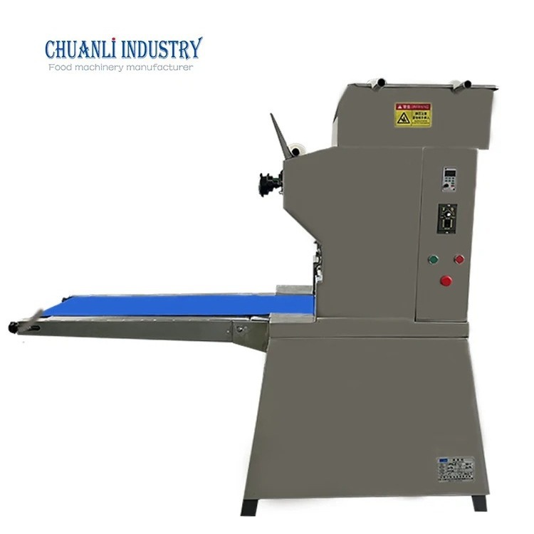 新疆面条机 商用压面机 放人工揉面自动切断 自动撒粉