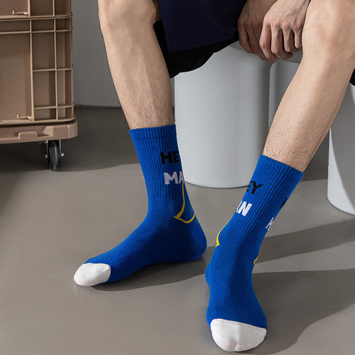 Socks Men's Mid-calf Basketball Socks Student Cotton Sports High-top Stockings Youth Football Socks Wholesale