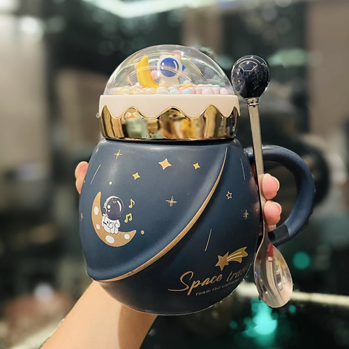 Astronaut Series Space Lid Cup with Spoon Ceramic Couple Water Cup Gift Set for Girlfriend, Ideal Gift for Boyfriend
