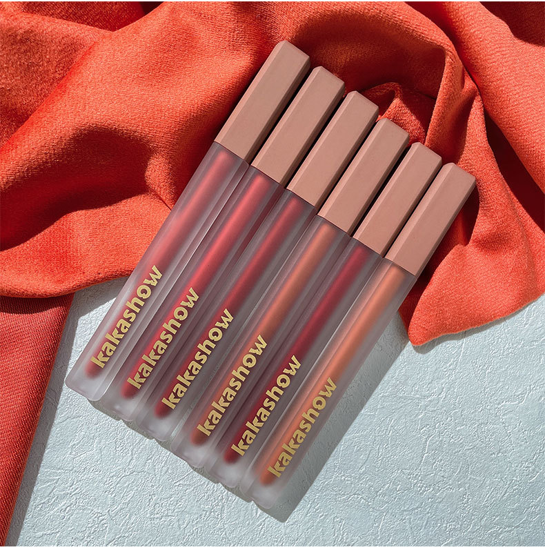 kakashow Light satin powder misty velvet matte lip gloss makes the lips look fair and red, and is not easy to stick to cups. Air lip gloss for women details Picture