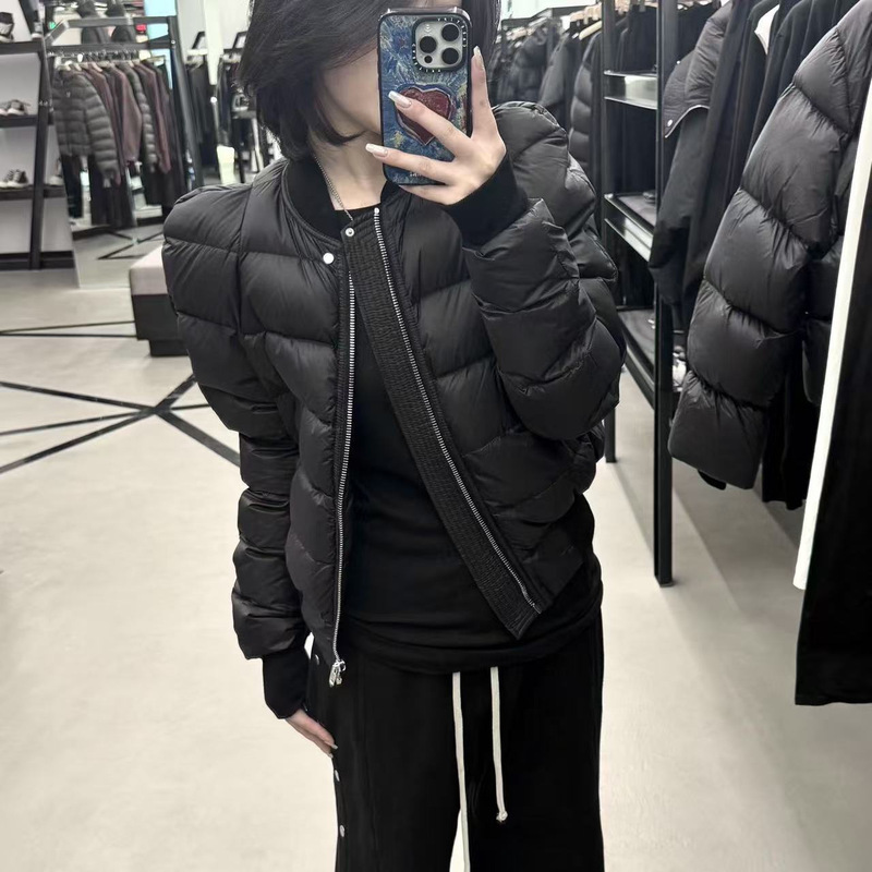 Dark Ro* Shrug Design Nylon Short down Jacket for Women 25 Winter 90 White Goose down Bomber Jacket Dark Ro* Shrug Design Nylon Short down Jacket for Women 25 Winter 90 White Goose down Bomber Jacket
