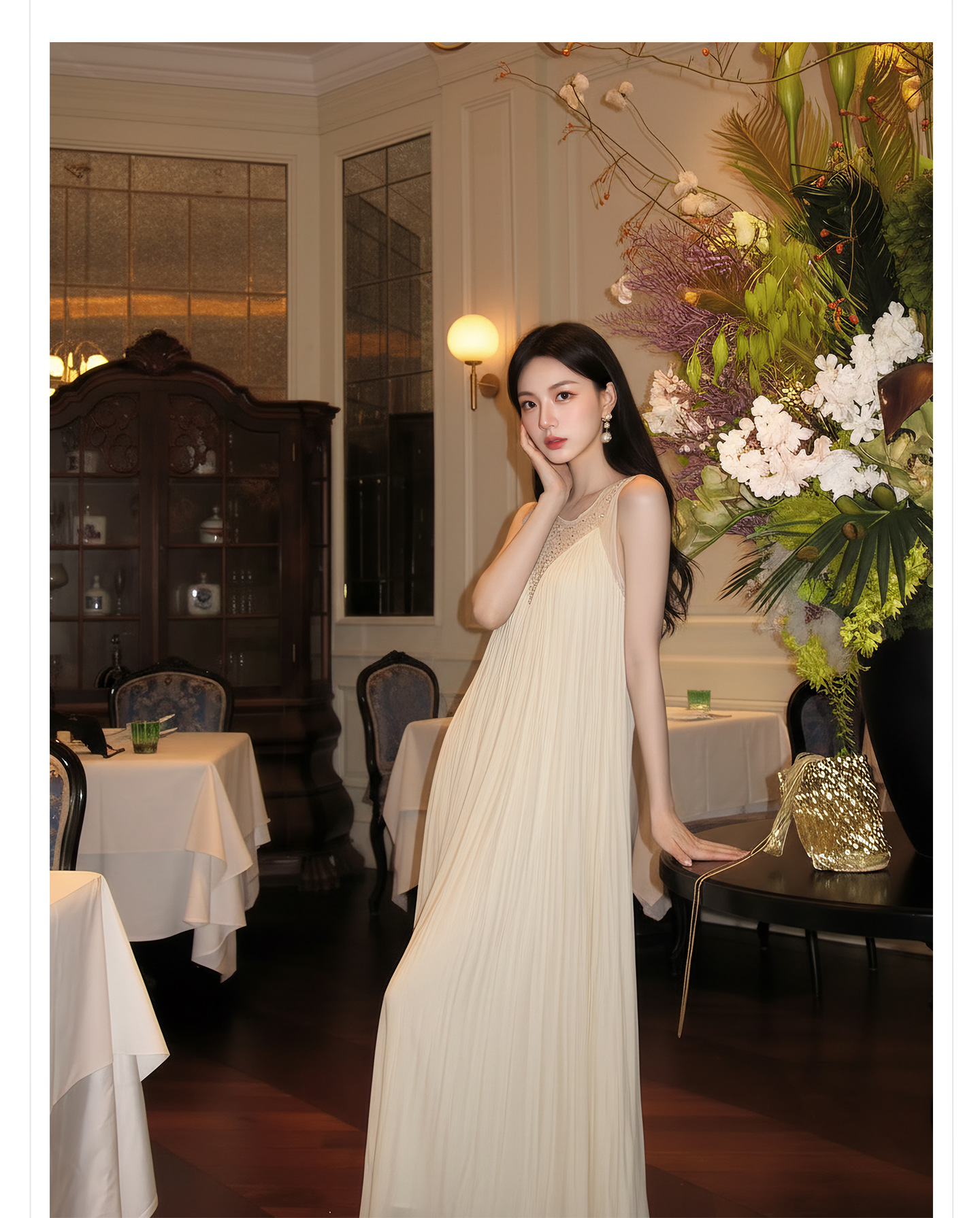 Đầm maxi nữ thắt eo không tay, cổ tròn, phối ren và vải lưới đính đá, tay áo xếp ly bồng — màu nâu, màu mơ chi tiết 7