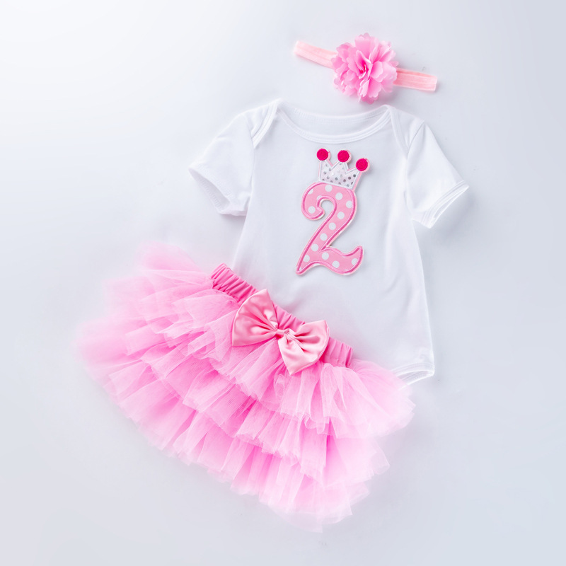 Venta directa de fábrica: Conjunto de vestido para el primer cumpleaños de bebé niña, pelele de manga corta, falda de seis capas, accesorio para el cabello, conjunto de fiesta de 3 piezas.