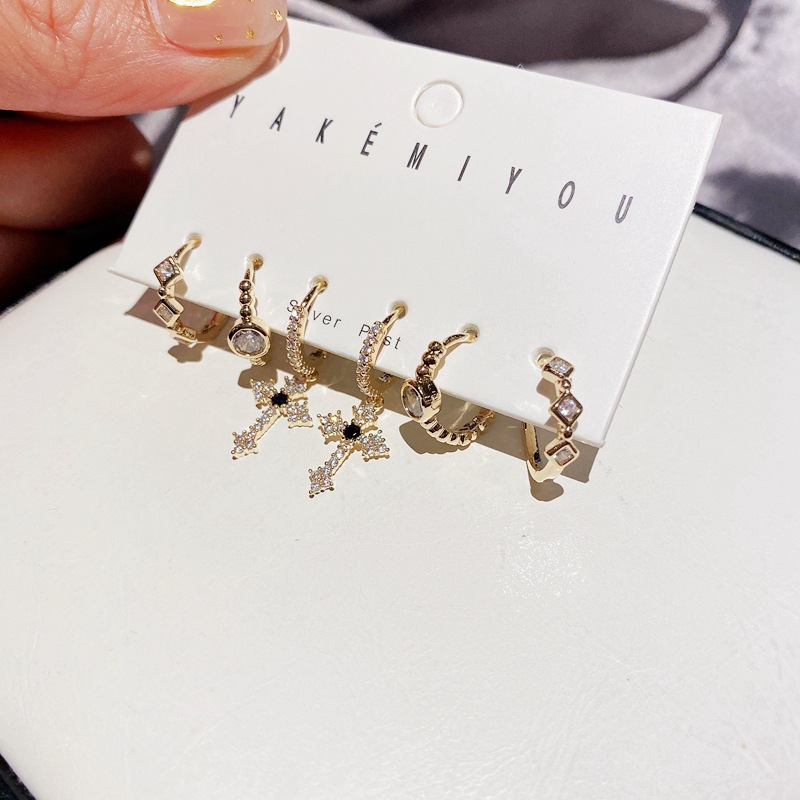 Yakemiyou Mode Geometrisch Kupfer Eingelegter Zirkon Künstliche Edelsteine Ohrringe display picture 3