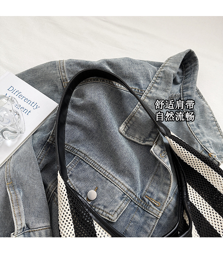 Korean summer new striped woven bag, casual vacation and laid-back style tote bag, hand and shoulder commuter tote bag undefined