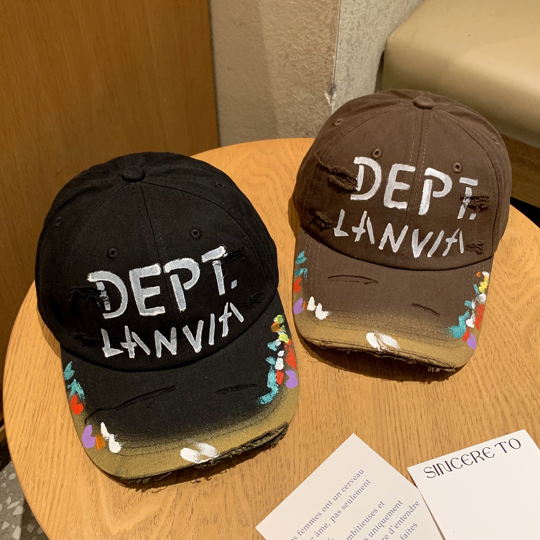 Diseño de nicho de cabeza grande gorra de béisbol agujeros americanos para hombres verano cara pequeña gorra de boca de pato negro