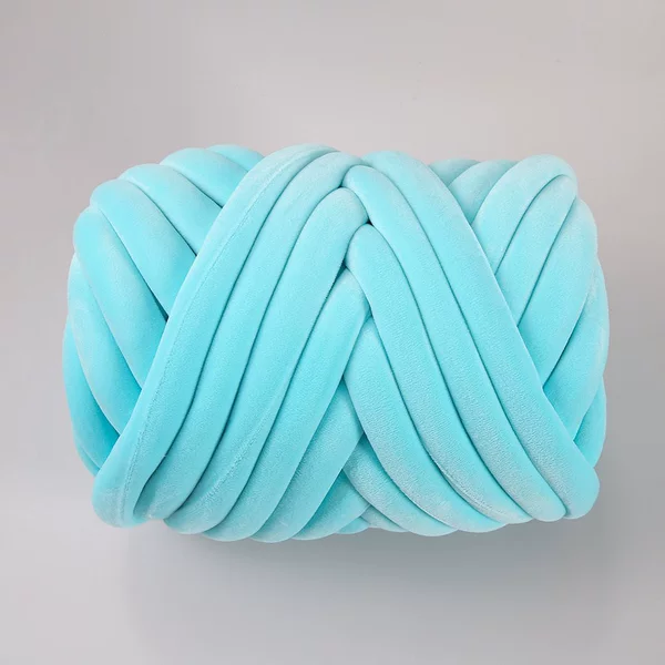 Velvet aqua blue - 3cm thick [about 8.5 meters long/take multiple shots without cutting]