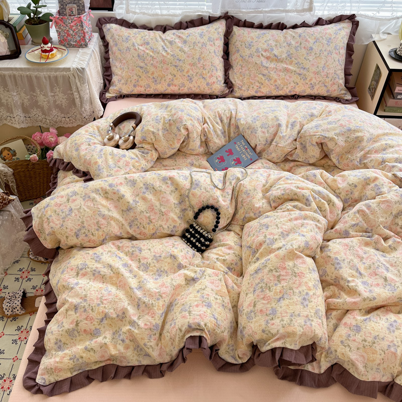 Doble hilo impresión de encaje de cuatro piezas en la cama de cuatro piezas sábanas de cama de tres piezas al por mayor