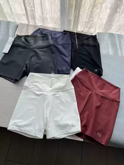 Athletic Slim-Fit Butt-Lifting Original Solid Color Yoga Shorts Lightweight Tight-Fitting Cycling Shorts High Elasticity Five-Point Shorts for Women