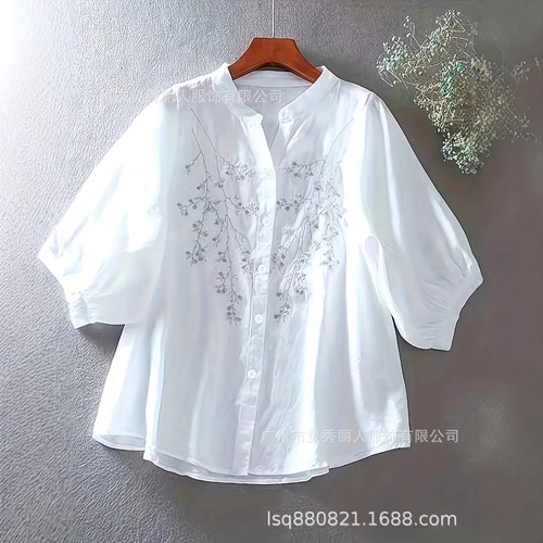 New  Summer Plus Size Women's Loose and Slimming Casual Embroidered Floral Literary Style Stylish Blouse