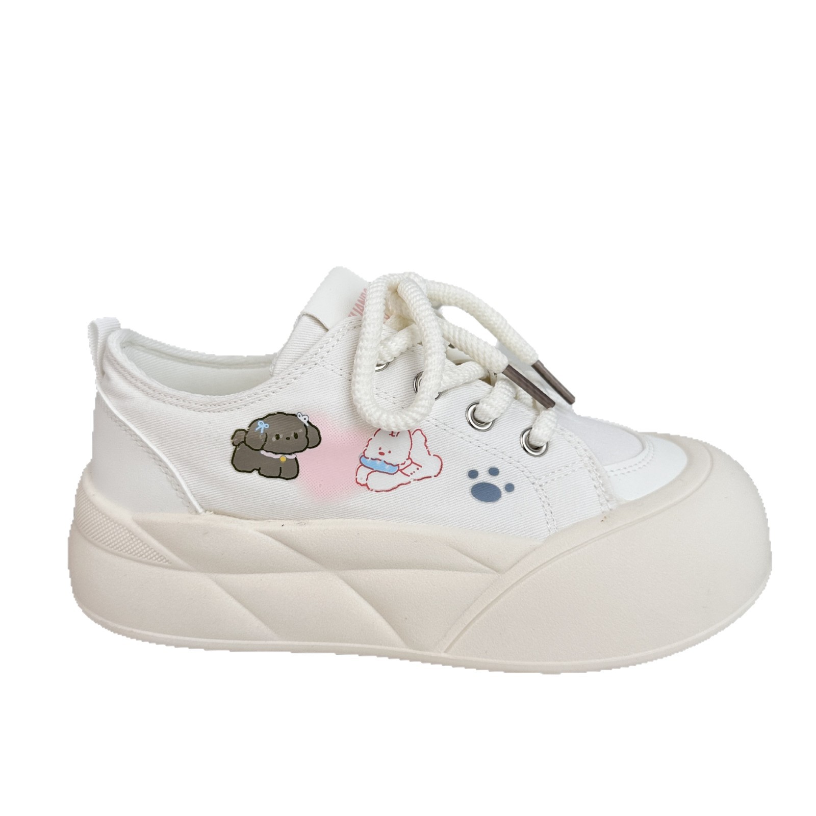 YuanWa lindos zapatos de skate suaves para mujeres 2025 verano nuevo estilo universal chic con suela gruesa pequeña zapatos de pan casuales blancos
