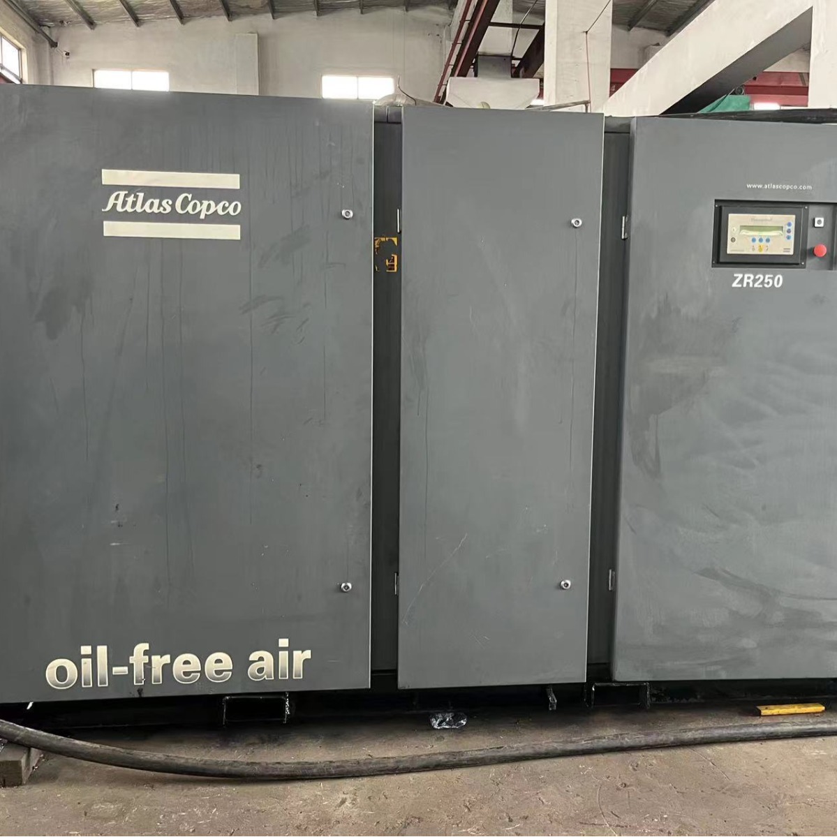 空压机租赁ZR250食品饮料行业啤酒厂制药化工石化纺织发电汽车