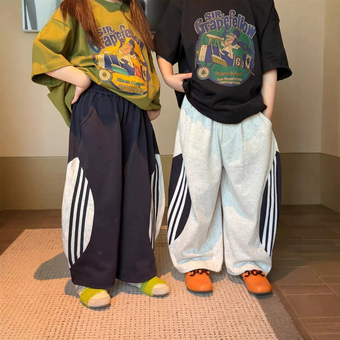 童裤2026春季新款童装儿童撞色拉条休闲裤男女童宽松抽绳运动裤潮