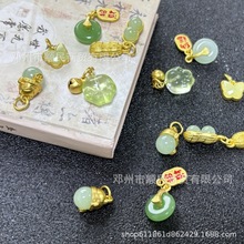 古法镀金镶玉绿色系猫爪蝴蝶招财猫小吊坠好事花生招财纳福小滴溜