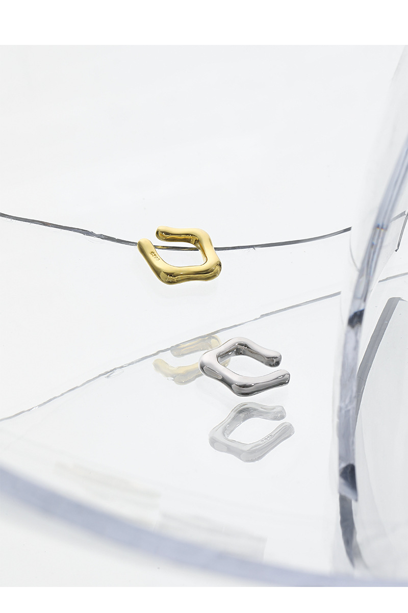 Fashion Geometric Square Irregular Surface Texture Sterling Silver Ear Clip Female display picture 1