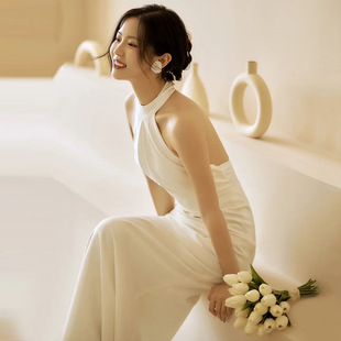 Satin Fishtail Light Wedding Dress 2025 New Bride French Simple Super Fairy Halter Backless Forest White Evening Dress