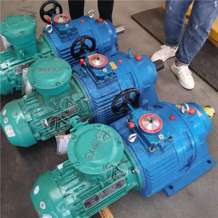 给煤机驱动装置(减速机 电机) (9).jpg