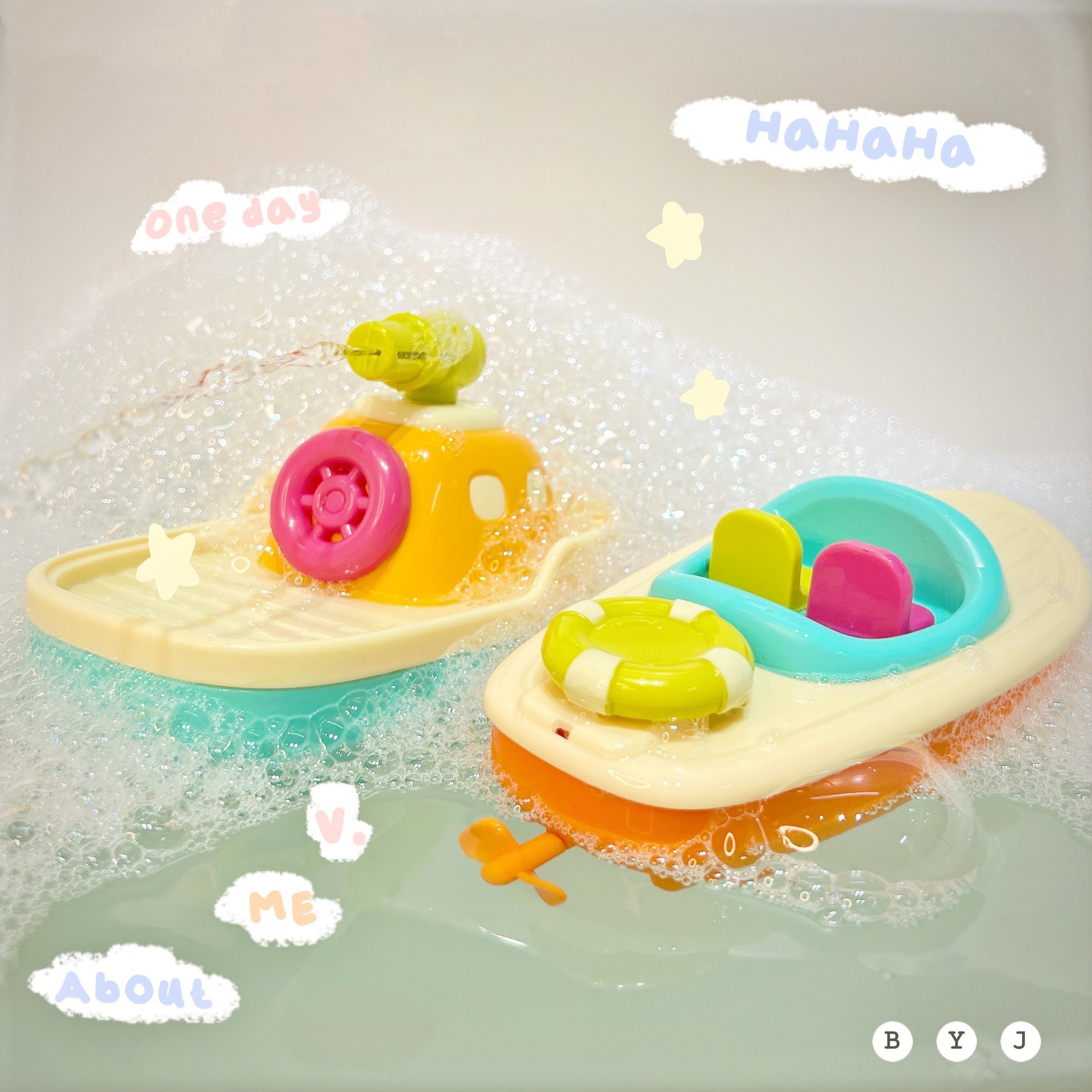 Newchy A12 Electric Cartoon Water Spray Boat Bath Toy Small Boat Water Play Toy for Kids Boys and Girls