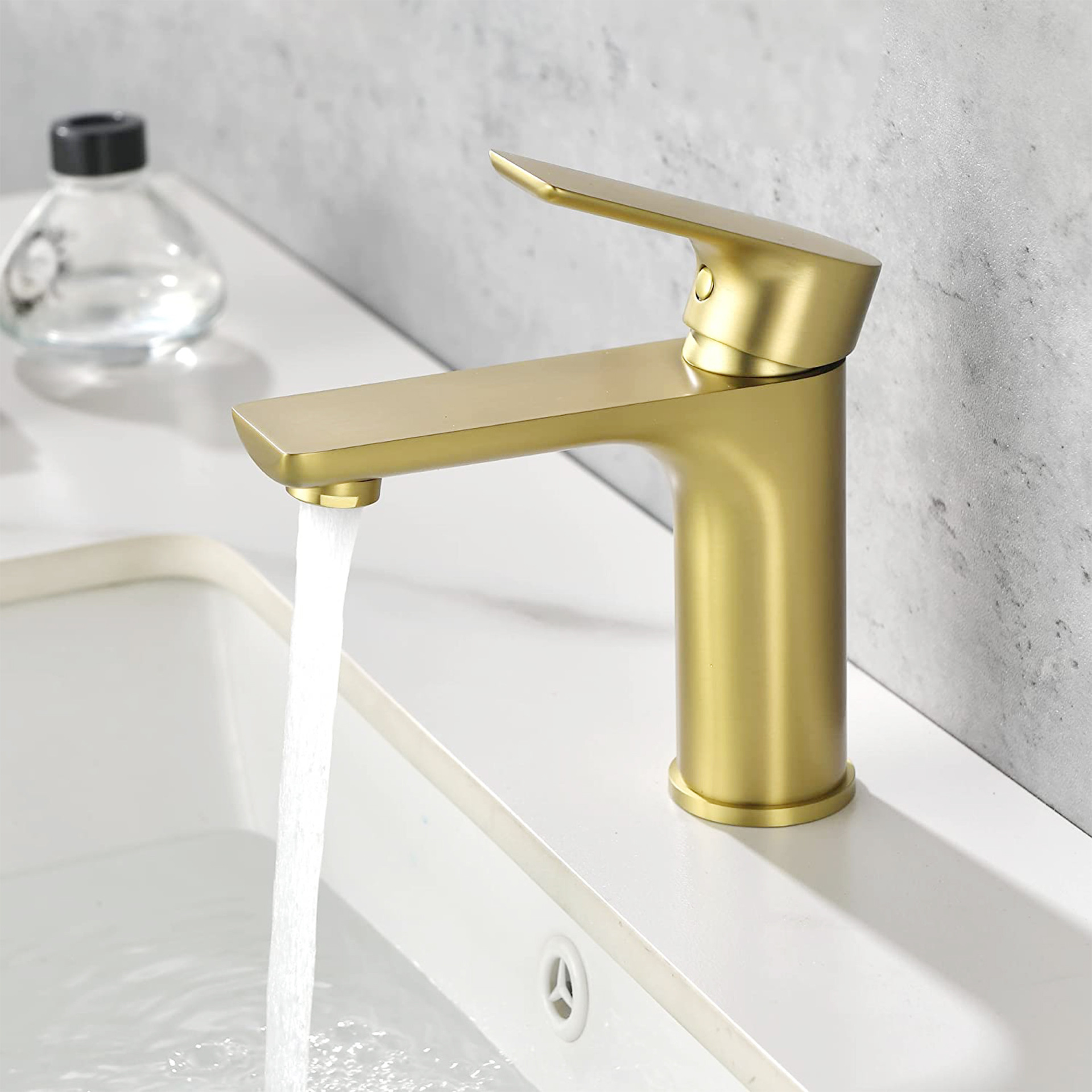 Manufacturer 304 Stainless Steel Gold Basin Faucet Bathroom Vanity Cabinet Hand Wash Face Wash Hot and Cold Faucet Kitchen