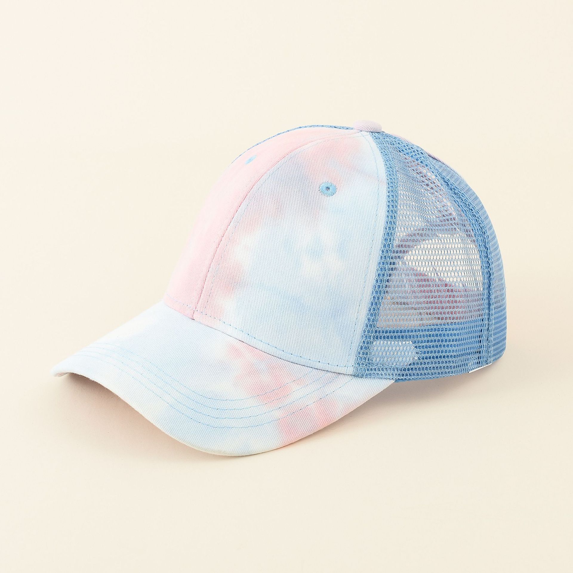 Primavera y verano nueva gorra de malla de gradiente teñido con lazo Gorra de béisbol de cola de caballo para mujer gorra de pico de moda casual
