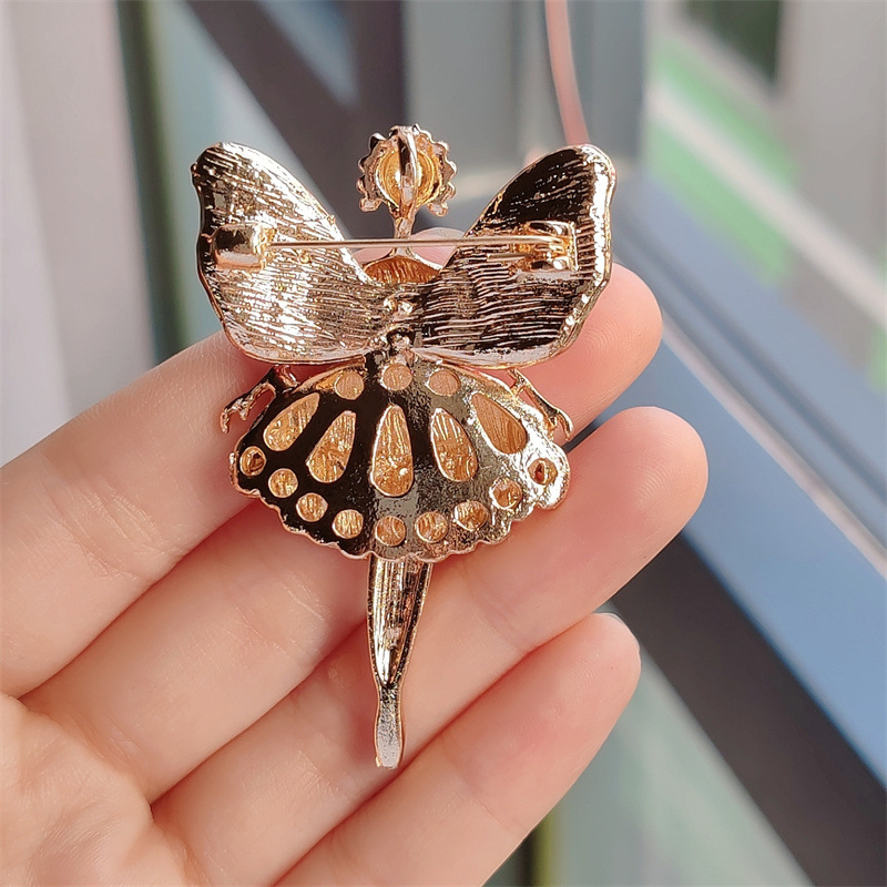 Alloy Material Cartoon Pattern Women's Gender Elegant Pin Cartoon Alloy Plating Women's Brooches