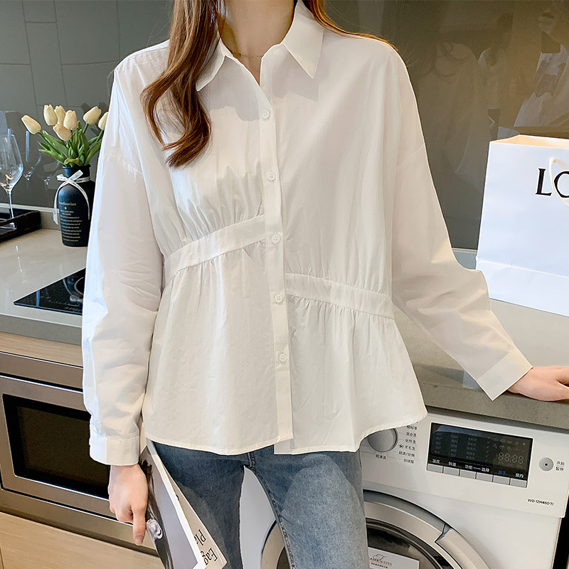 Directo de fábrica asimétrica plisada azul Camisa de rayas de manga larga de las mujeres otoño diseño sentido nicho superior algodón camisa blanca