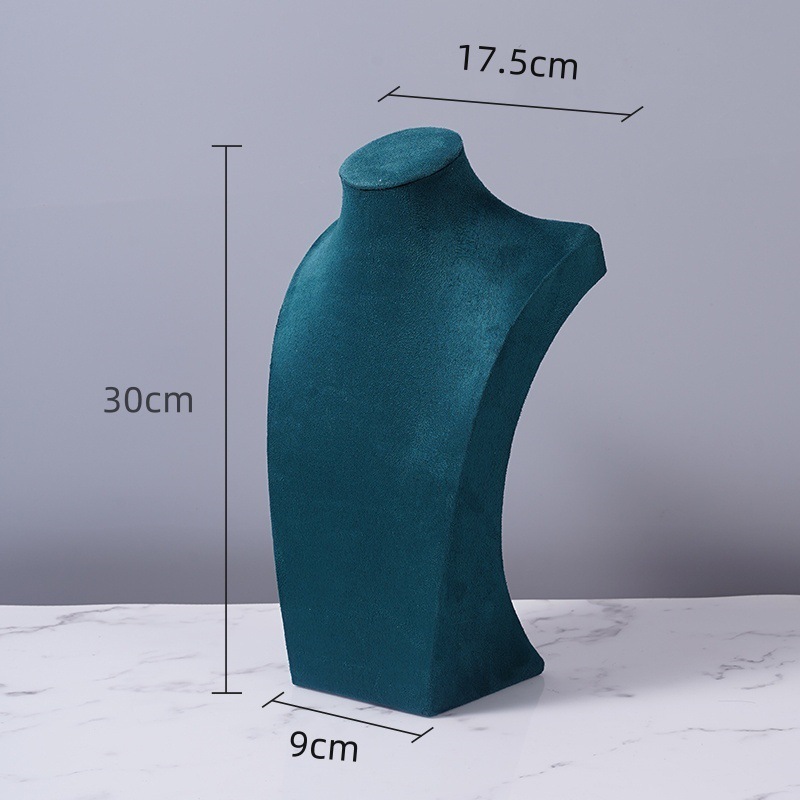 フランネルのネックレスの展示棚の人はモデルのアクセサリー棚のネックレスの首の型のカウンターの陳列道具のネックレスの棚のようです。|undefined