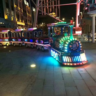 Electric Trackless Train Popular Mall One-To-Four Train Rideable Square Amusement Car Children's Amusement Equipment