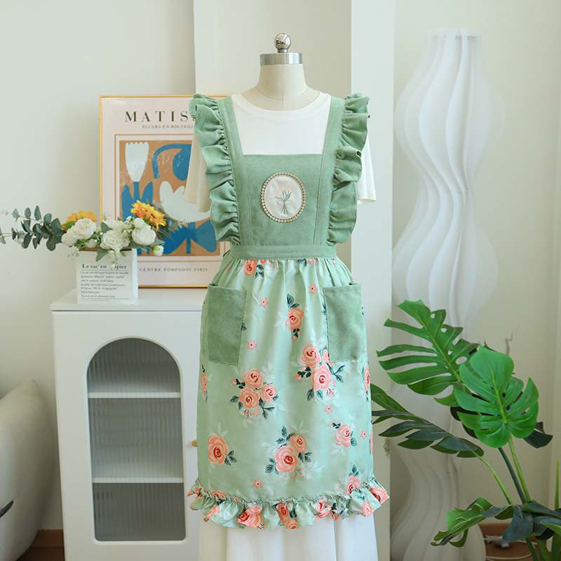 초록색 잔꽃무늬 앞치마 (러플)