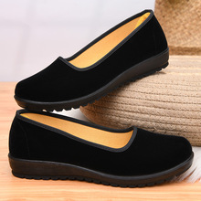 聚氨酯底新款平底一脚蹬女士黑色单鞋工作鞋舞蹈鞋浅口透气妈妈鞋
