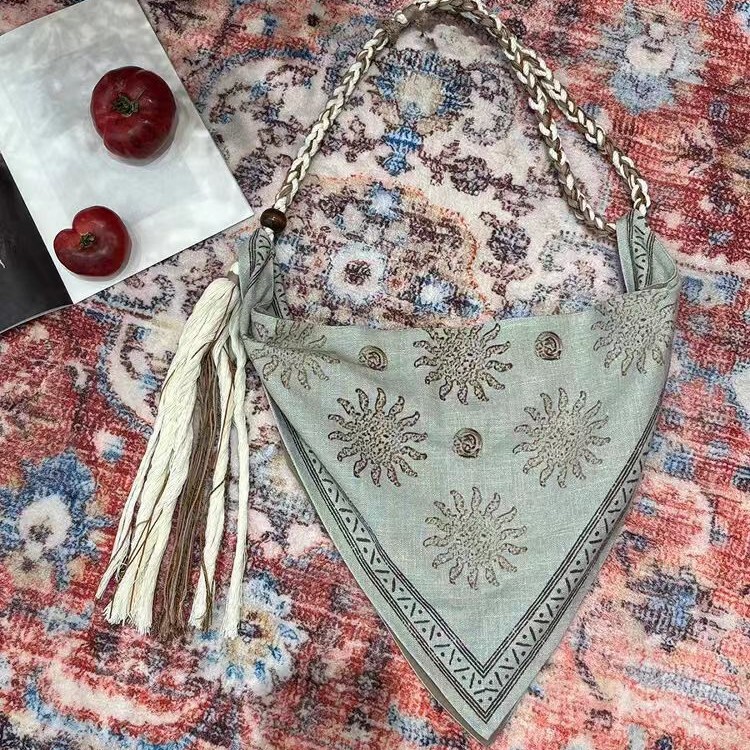 "Correct Version" 2025 New Casual Bohemian Style Tassel Linen Rope Shoulder Crossbody Bag Women's Bag